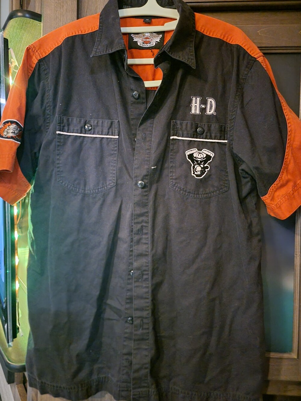 Harley-Davidson Black and Orange Short Sleeve Button-Up Work Shirt-size Med